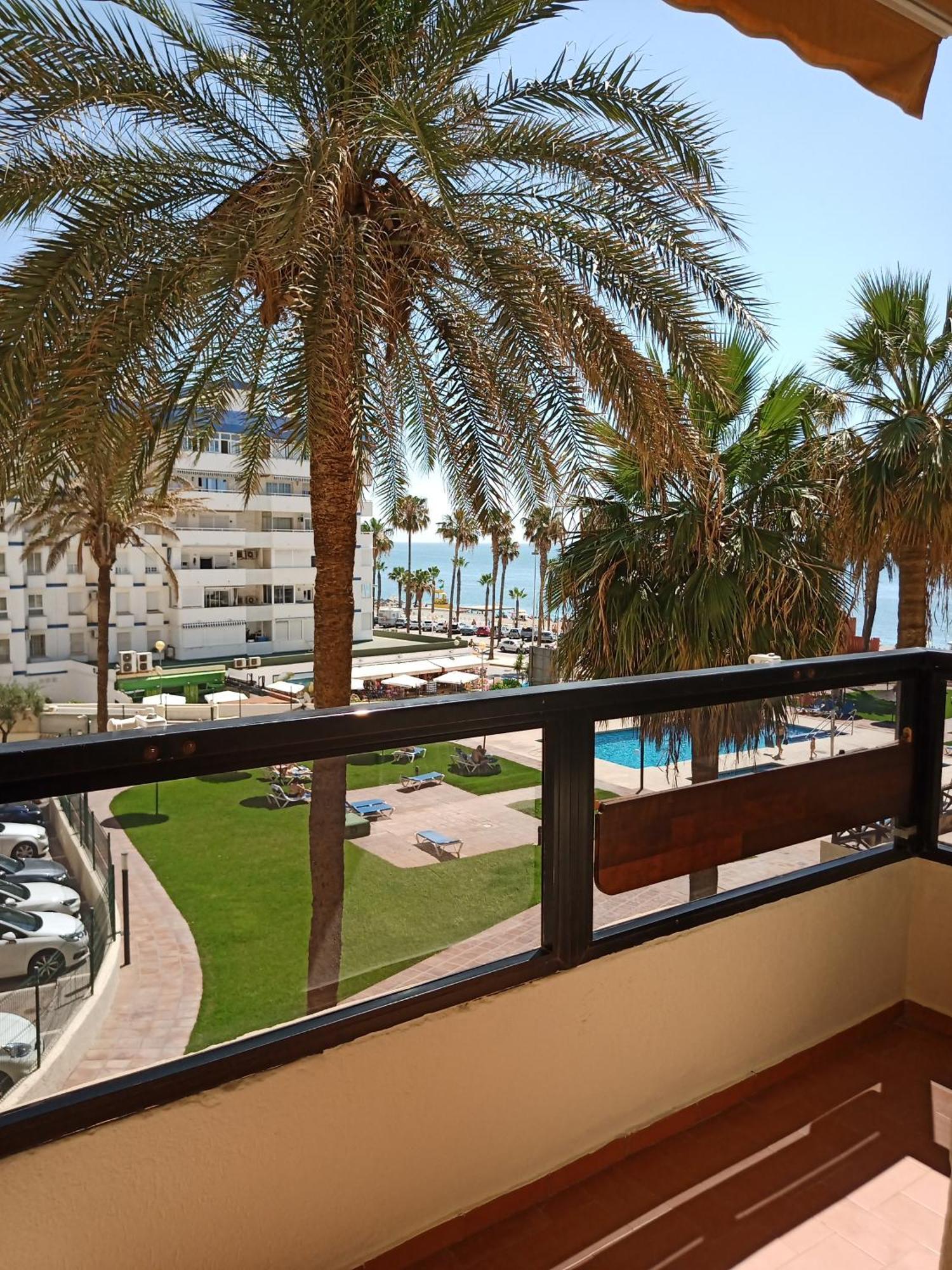 1 Paradise Of Benalmadena Costa Residencial Aloha Playa Vistas Al Mar, Front Beach Mini Duplex Екстериор снимка